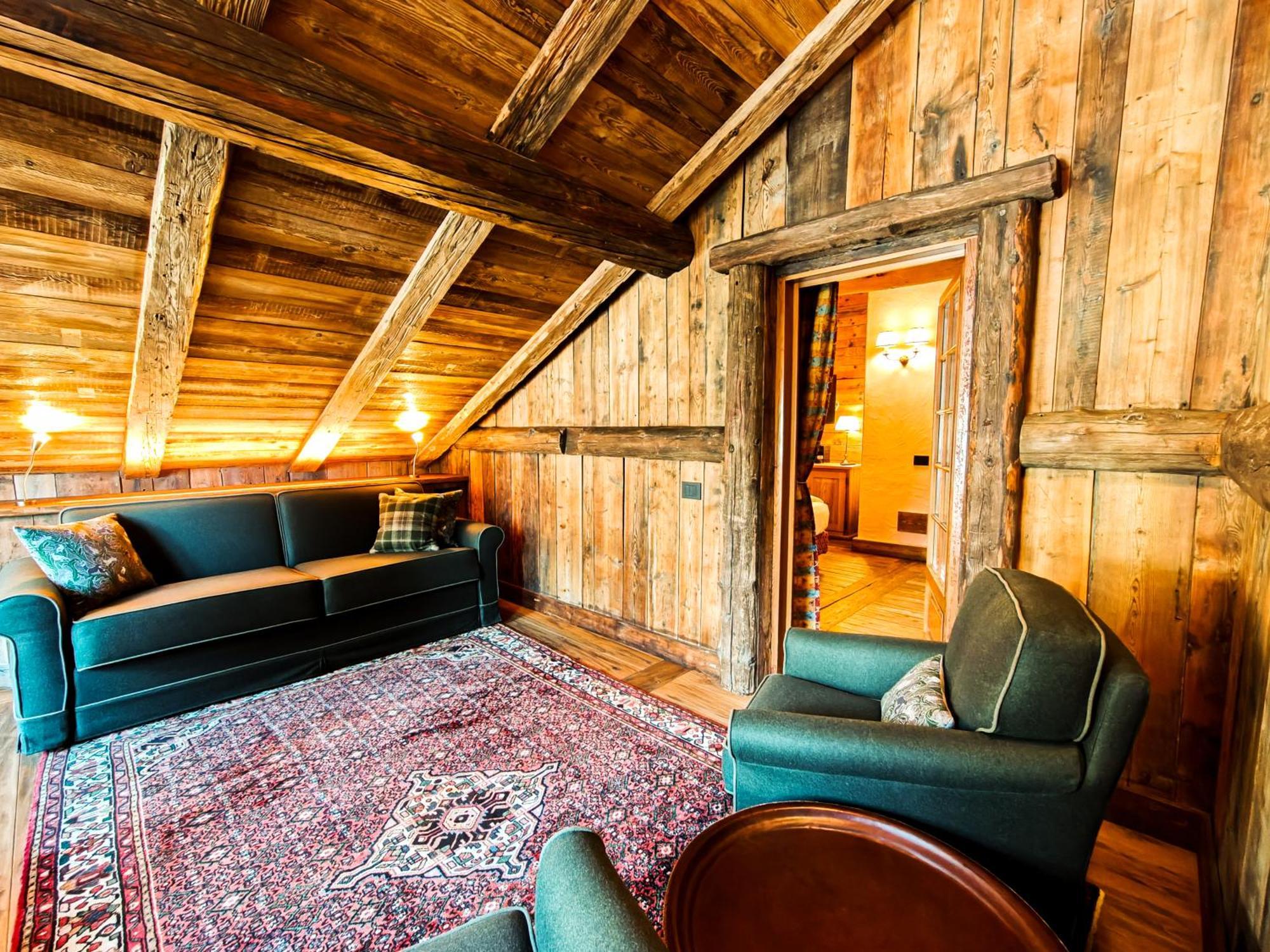 Hotel Breithorn Champoluc Exterior photo